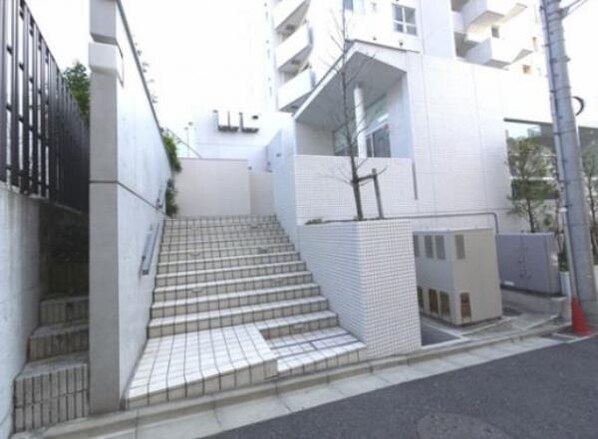 MFPR代々木タワーの物件内観写真